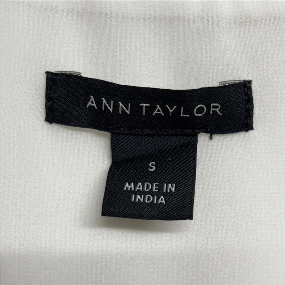 Ann Taylor Tank Blouse Ivory White S Pleat Front - Picture 3 of 7